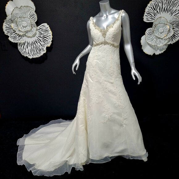NWT~$1795~DAVINCI~SZ 6~IVORY OFF WHITE RHINESTONE BEADED LACE WEDDING DRESS - Picture 6 of 16